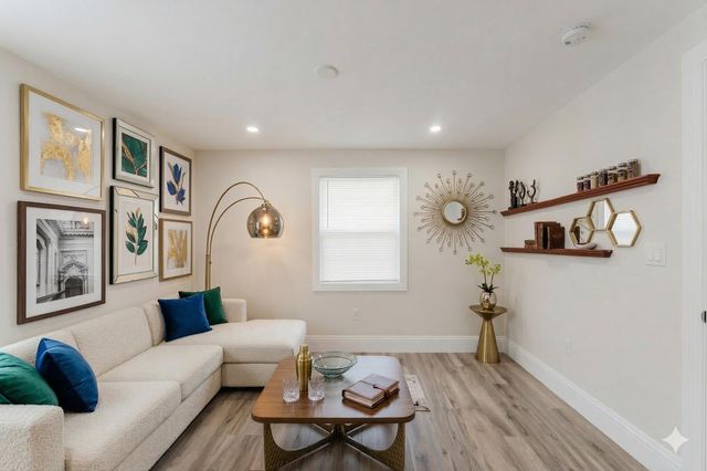 501 SW 11th Place 114, Boca Raton, FL 33432