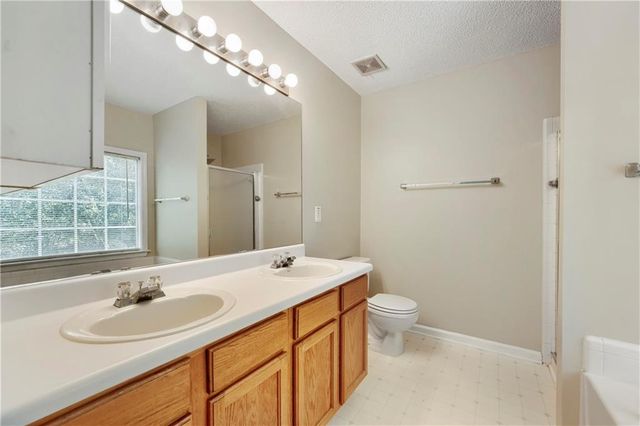 375 Darter Run NW, Kennesaw, GA 30144