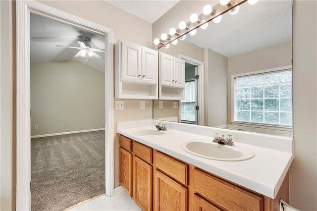 375 Darter Run NW, Kennesaw, GA 30144