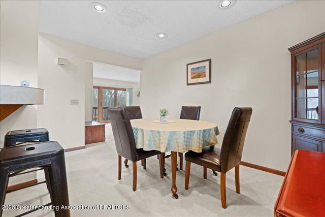 5427 Wild Oak Drive, East Lansing, MI 48823