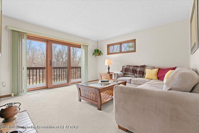 5427 Wild Oak Drive, East Lansing, MI 48823