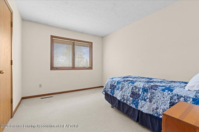 5427 Wild Oak Drive, East Lansing, MI 48823