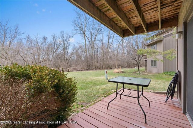 5427 Wild Oak Drive, East Lansing, MI 48823