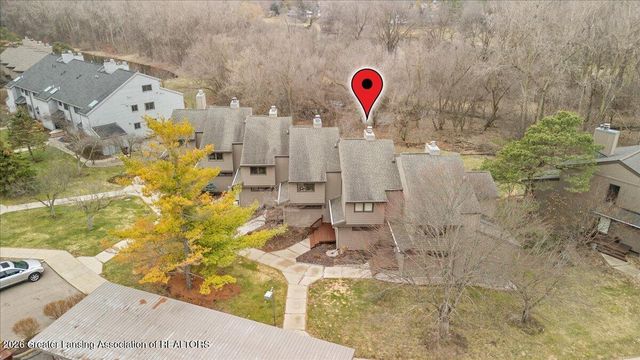 5427 Wild Oak Drive, East Lansing, MI 48823