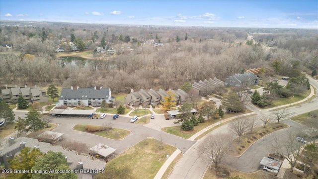 5427 Wild Oak Drive, East Lansing, MI 48823
