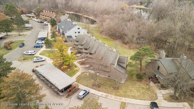 5427 Wild Oak Drive, East Lansing, MI 48823