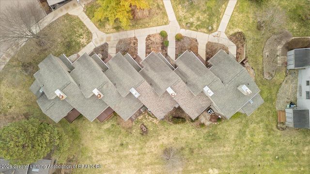 5427 Wild Oak Drive, East Lansing, MI 48823