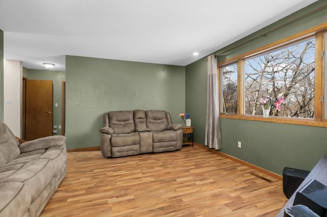 5261 167th Avenue NW, Andover, MN 55304