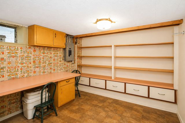 915 N Pine Avenue, Arlington Heights, IL 60004
