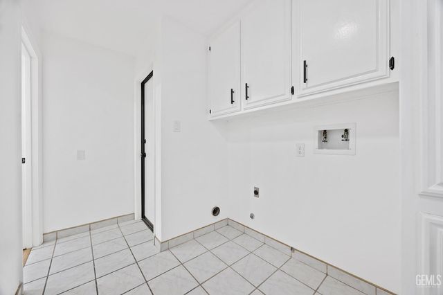 4815 Panorama Drive, Bakersfield, CA 93306