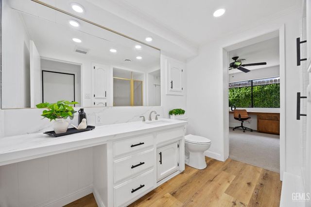 4815 Panorama Drive, Bakersfield, CA 93306