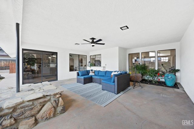 4815 Panorama Drive, Bakersfield, CA 93306