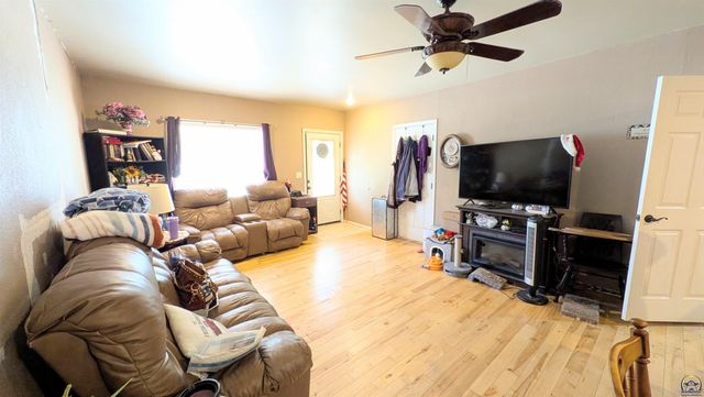 514 State ST, Emporia, KS 66801