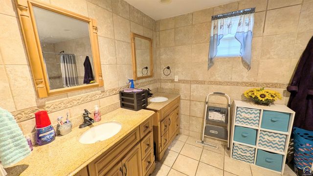 514 State ST, Emporia, KS 66801