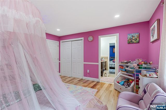 69 Colonial Road, Wayne, NJ 07470