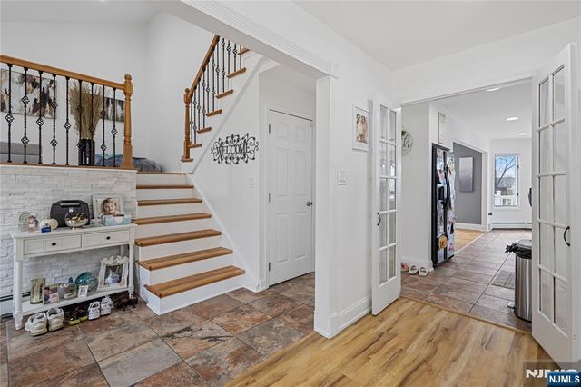 69 Colonial Road, Wayne, NJ 07470