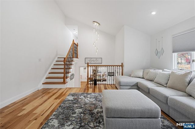 69 Colonial Road, Wayne, NJ 07470