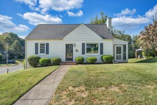 2604 Fairway DR, Roanoke, VA 24015
