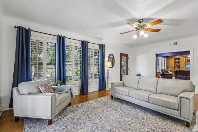 248 ROSEMARY AVE, Alamo Heights, TX 78209