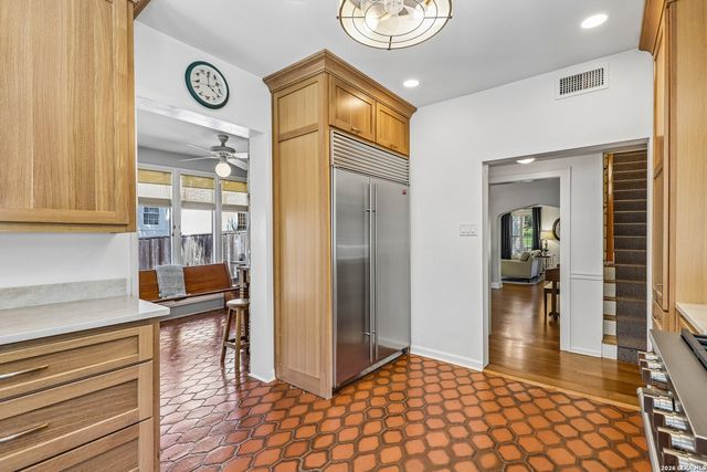 248 ROSEMARY AVE, Alamo Heights, TX 78209