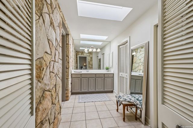 248 ROSEMARY AVE, Alamo Heights, TX 78209