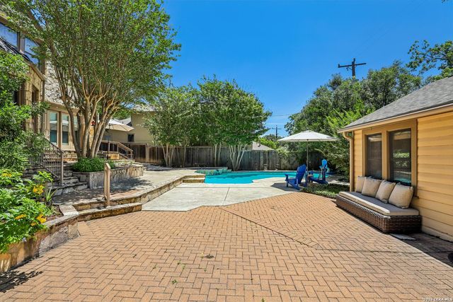 248 ROSEMARY AVE, Alamo Heights, TX 78209
