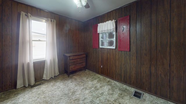 106 Garden Court, South Point, OH 45680