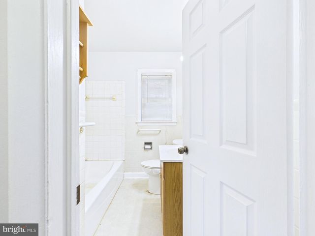 1419 FORD AVE, Harrisburg, PA 17109