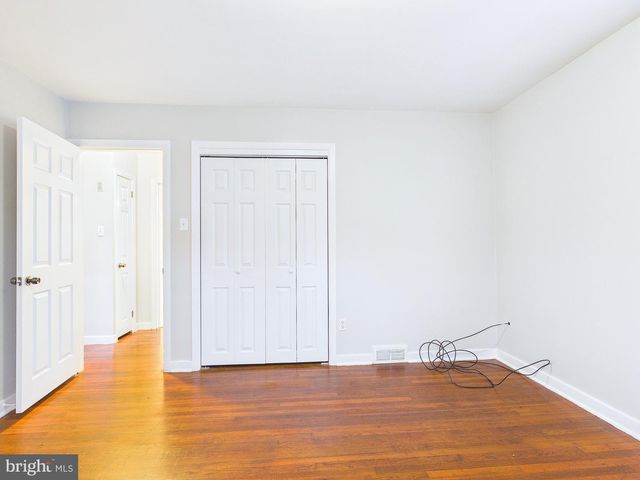 1419 FORD AVE, Harrisburg, PA 17109