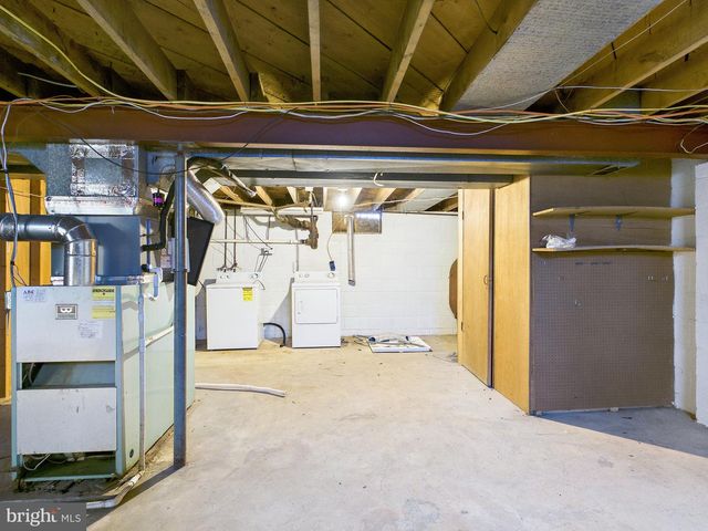 1419 FORD AVE, Harrisburg, PA 17109