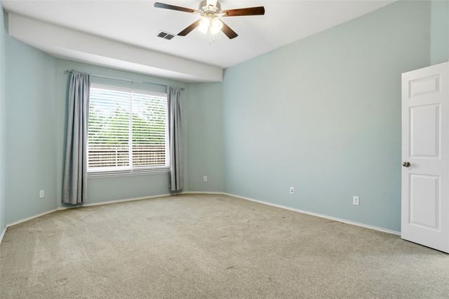 601 Darlington Trail, Fort Worth, TX 76131