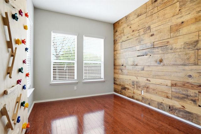 601 Darlington Trail, Fort Worth, TX 76131