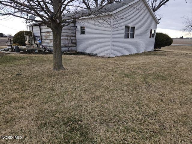 7410 County Hwy 112, Upper Sandusky, OH 43351