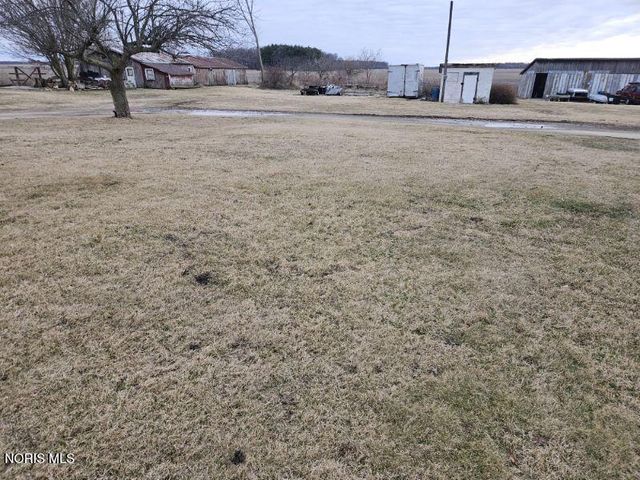 7410 County Hwy 112, Upper Sandusky, OH 43351