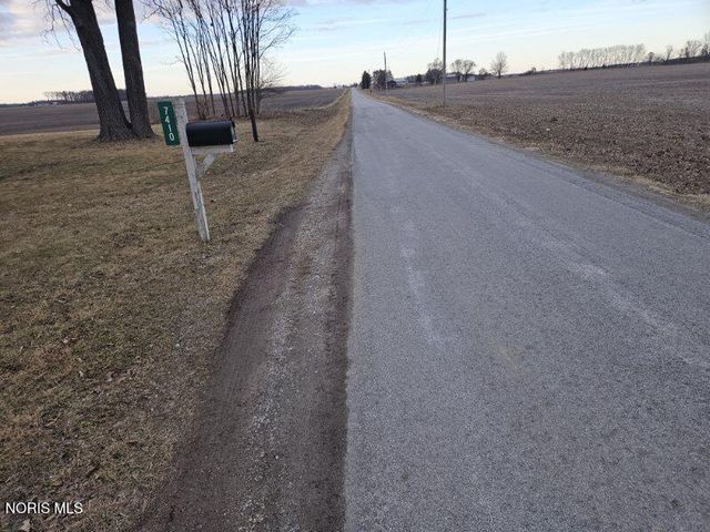 7410 County Hwy 112, Upper Sandusky, OH 43351