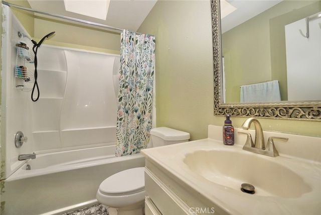 44557 La Paz, Temecula, CA 92592