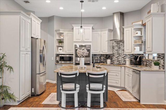 27625 LINCOLN PLACE, Wesley Chapel, FL 33544