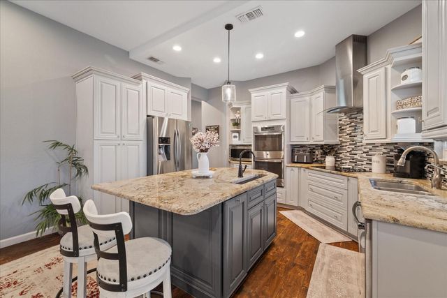 27625 LINCOLN PLACE, Wesley Chapel, FL 33544