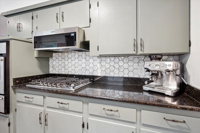8426 Baumgarten Drive, Dallas, TX 75228