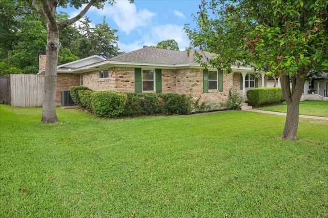 8426 Baumgarten Drive, Dallas, TX 75228