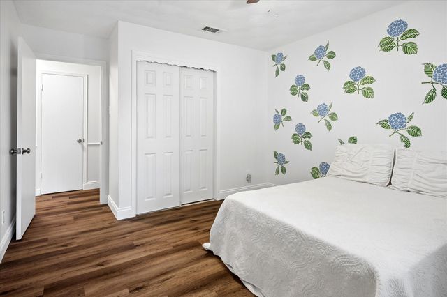 8426 Baumgarten Drive, Dallas, TX 75228