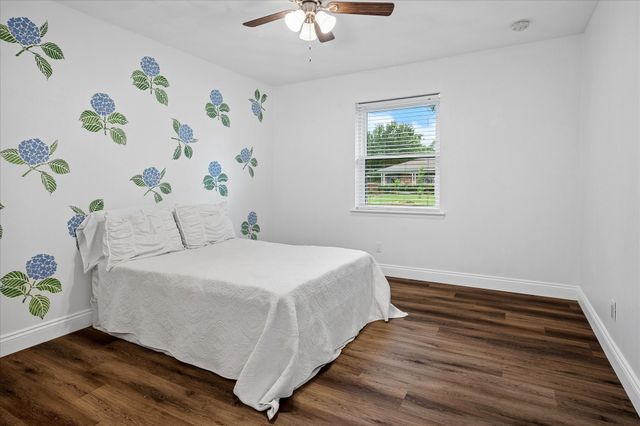 8426 Baumgarten Drive, Dallas, TX 75228