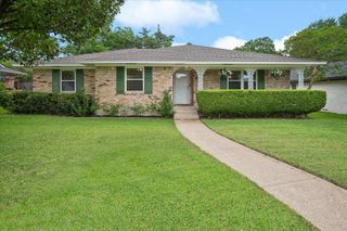 8426 Baumgarten Drive, Dallas, TX 75228