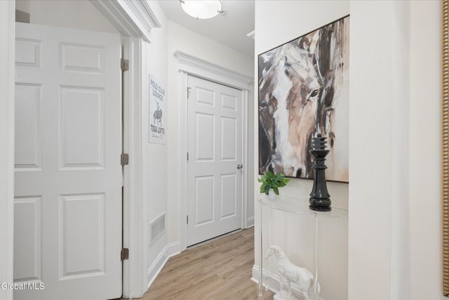 425 Broadway Unit 2, Saratoga Springs, NY 12866