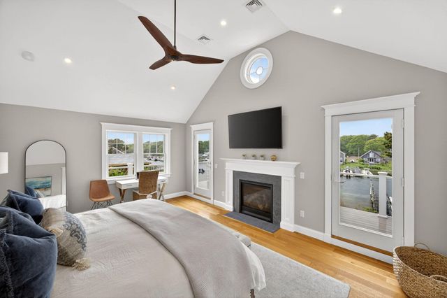 357 Monomoscoy Road, Mashpee, MA 02649