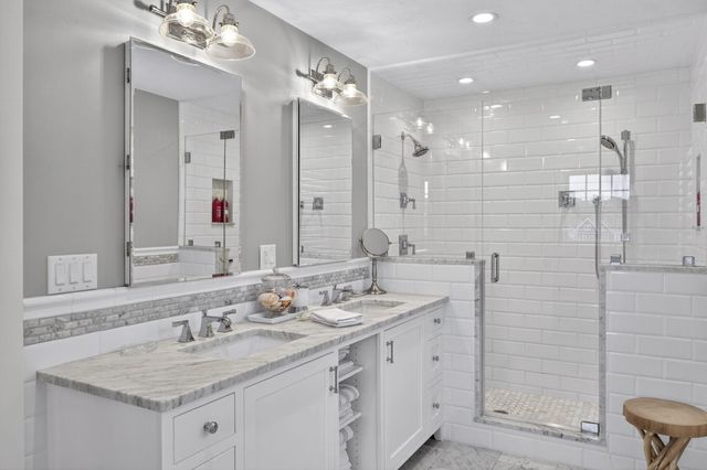357 Monomoscoy Road, Mashpee, MA 02649