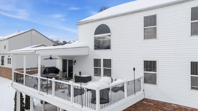 140 Cedar Ridge Dr, Center Twp, PA 15061