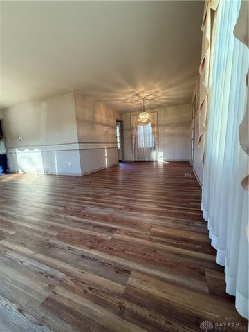 8845 Flick Road, Tipp City, OH 45371