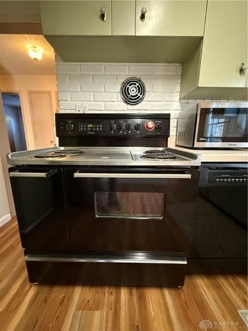 8845 Flick Road, Tipp City, OH 45371