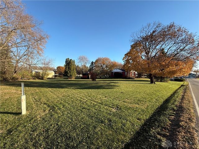 8845 Flick Road, Tipp City, OH 45371